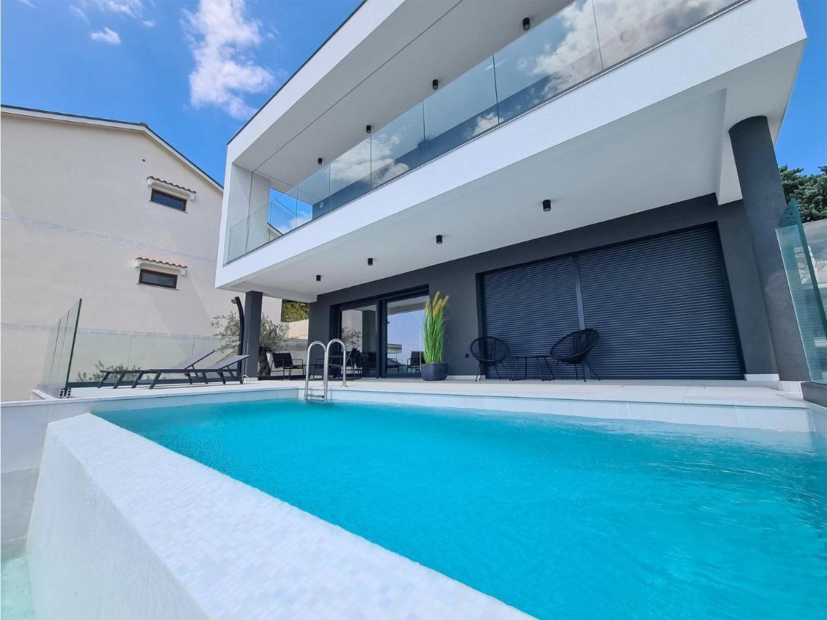 The Five Stars Croatia Apartment Novi Vinodolski Exterior photo